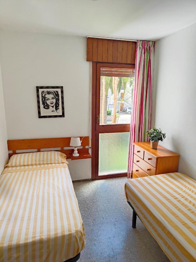Apartamiento Mediterrani,Vistas Al Mar,Piscina! Villafortuny Buitenkant foto